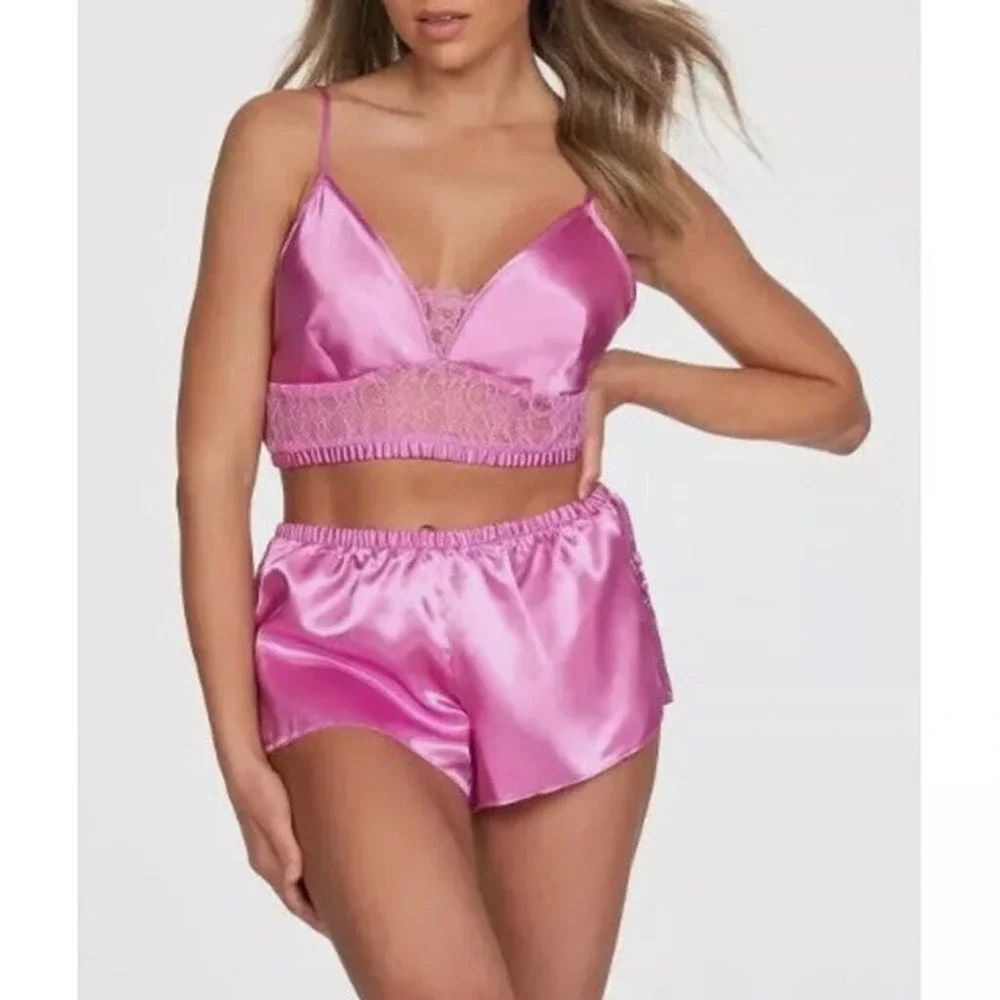 NEW Frederick's of Hollywood Delphine Satin Lace Sleep Set‎ Plus 1X Pink NWT